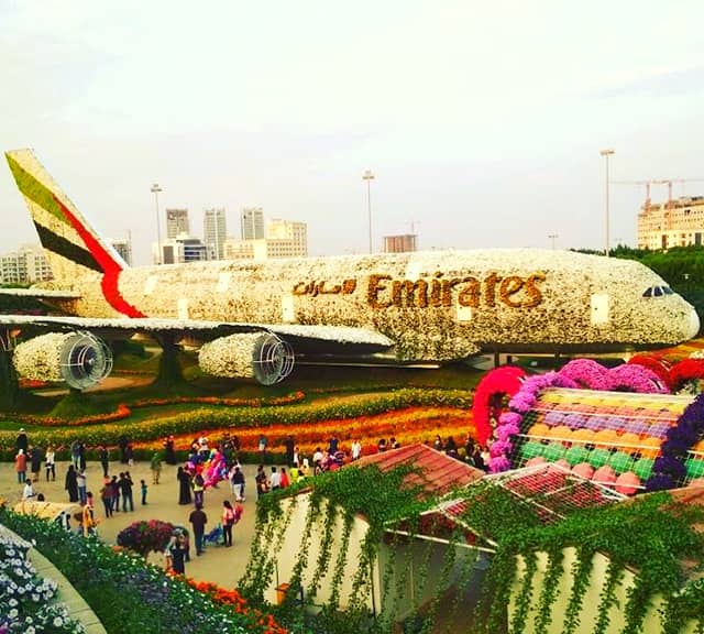 Size of Emirates Airbus A380 floral theme at the Dubai Miracle Garden