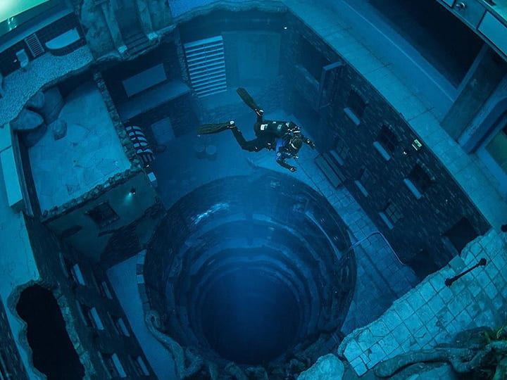 The Deep Dive Dubai is the world's deepest swimming pool and it is located in Dubai.