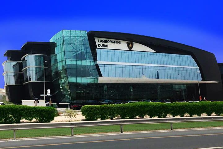 World's largest Lamborghini car showroom is also located in Dubai.